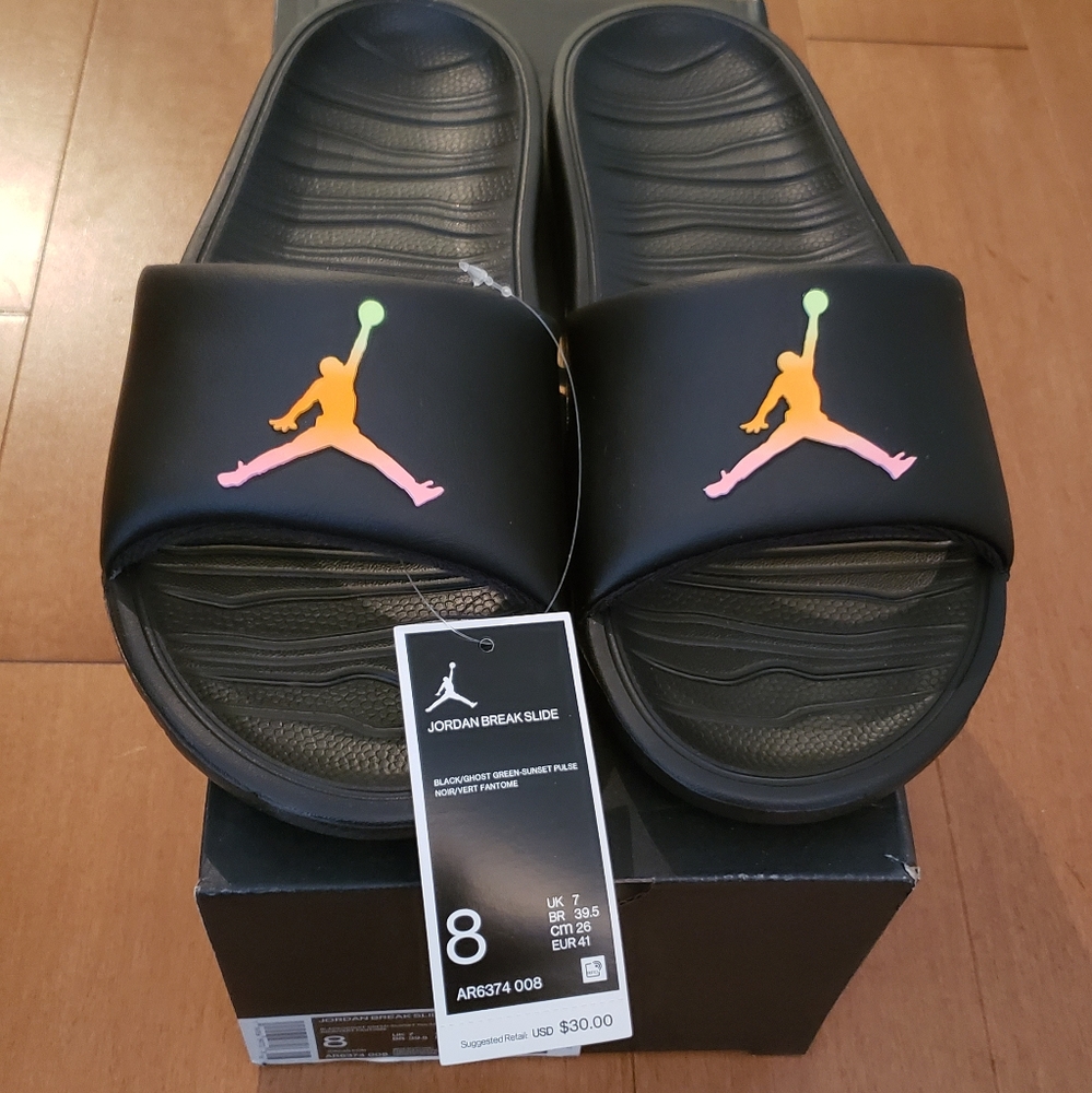 Nike slides